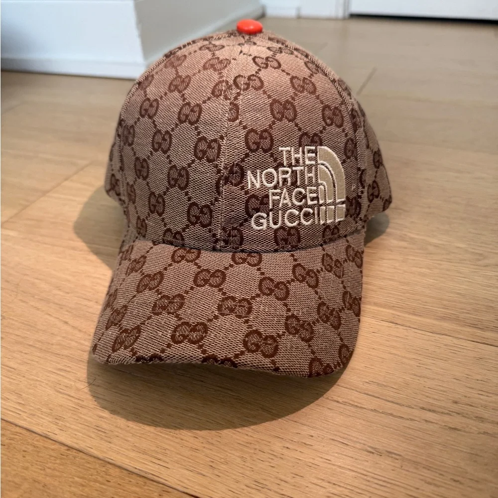 Gucci x The North Face Baseball Hat - Picture 4 of 9